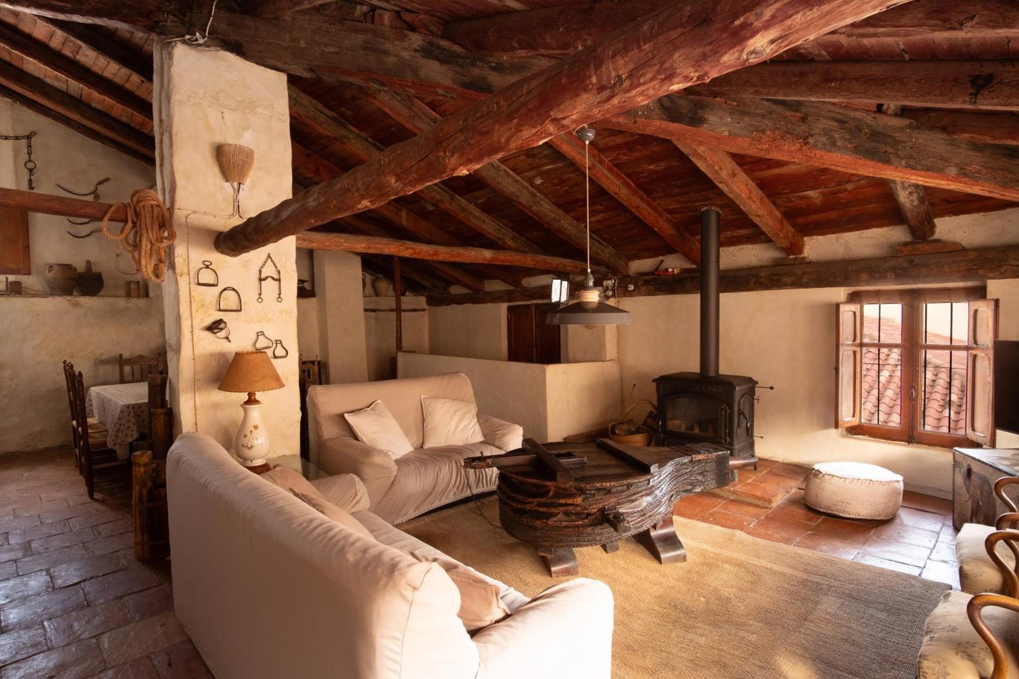 Вилла La Casa Amarilla Рубьелос-де-Мора Экстерьер фото
